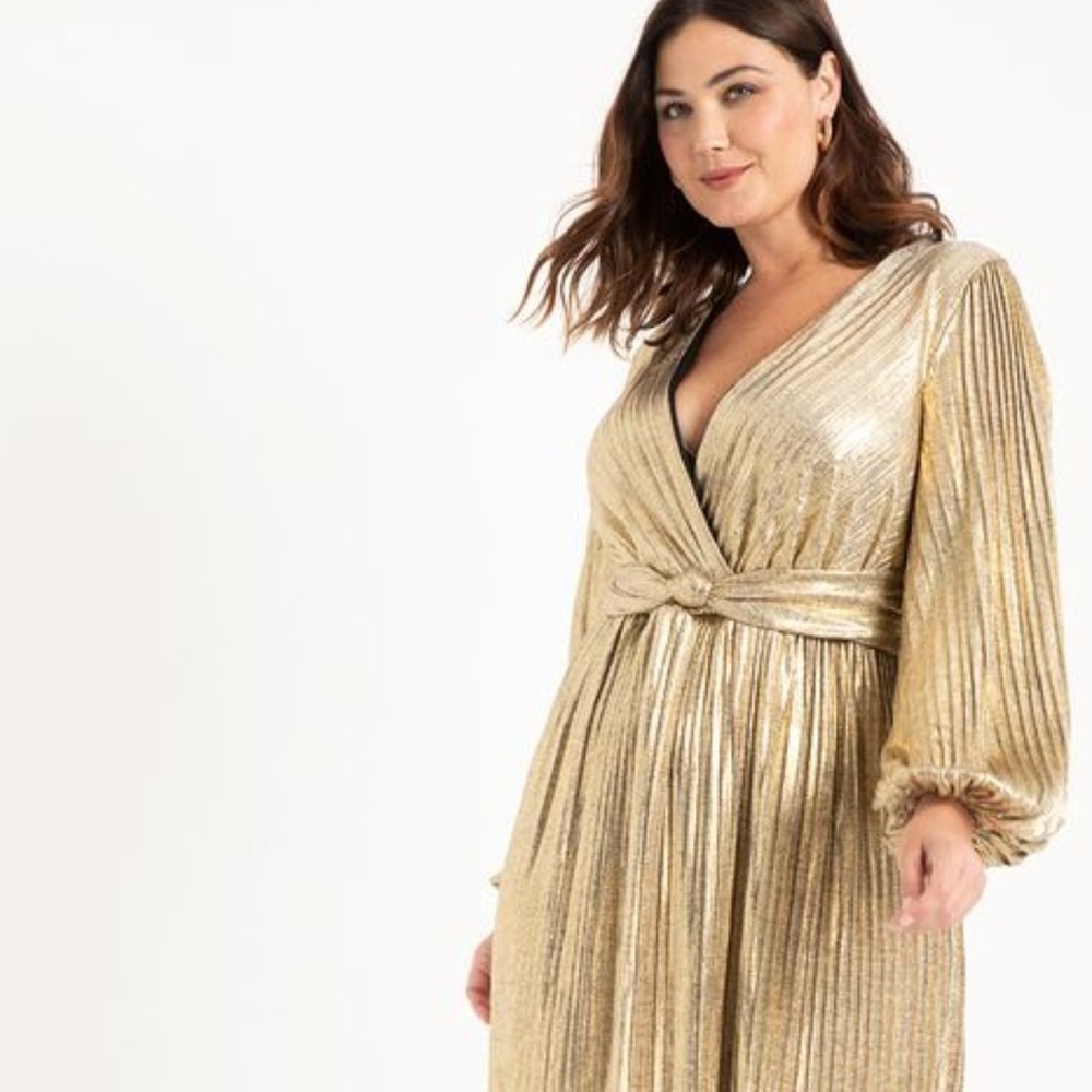 Full Sleeve Pleated Metallic Midi Dress Size 14 in Gold